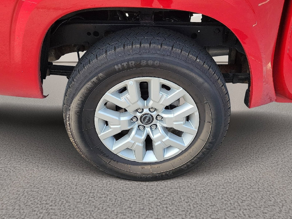 Used 2023 Nissan Frontier SV AWD/4WD image 7