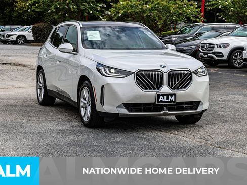 Used 2025 BMW X3 xDrive30i AWD/4WD image 5