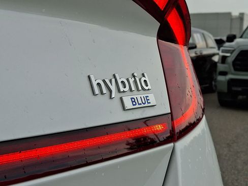 Used 2021 Hyundai Sonata Blue FWD image 31