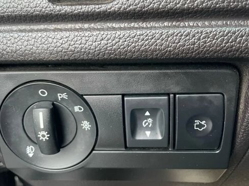 Used 2011 Ford Fusion SEL w/ 301A Rapid Spec Order Code image 13