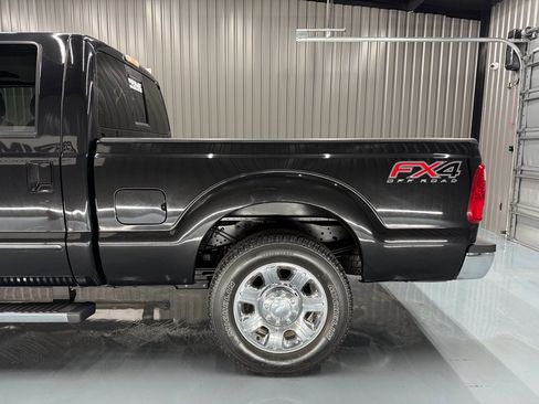 Used 2012 Ford F250 Lariat w/ Lariat Ultimate Pkg image 5