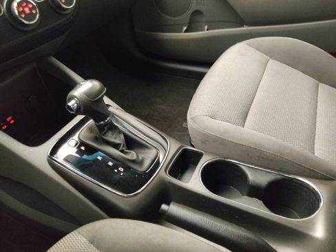 Used 2017 Kia Forte LX image 26