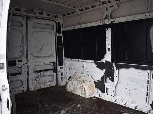 Used 2016 RAM ProMaster 2500 w/ Premium Appearance Group image 22