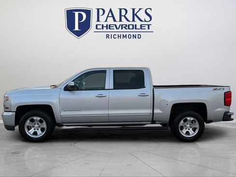 Used 2017 Chevrolet Silverado 1500 LT w/ All Star Edition AWD/4WD image 4