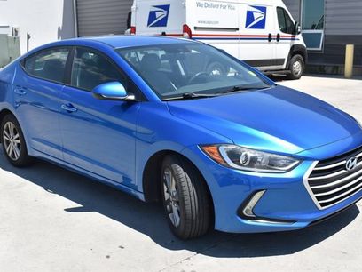 Used 2017 Hyundai Elantra SE