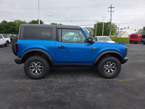Used 2022 Ford Bronco Badlands AWD/4WD image 6