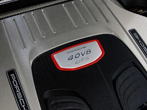 Used 2023 Porsche Panamera GTS AWD/4WD image 95
