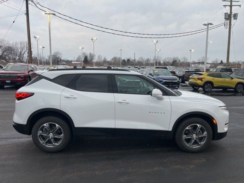 Certified 2023 Chevrolet Blazer LT w/ Convenience Package image 5