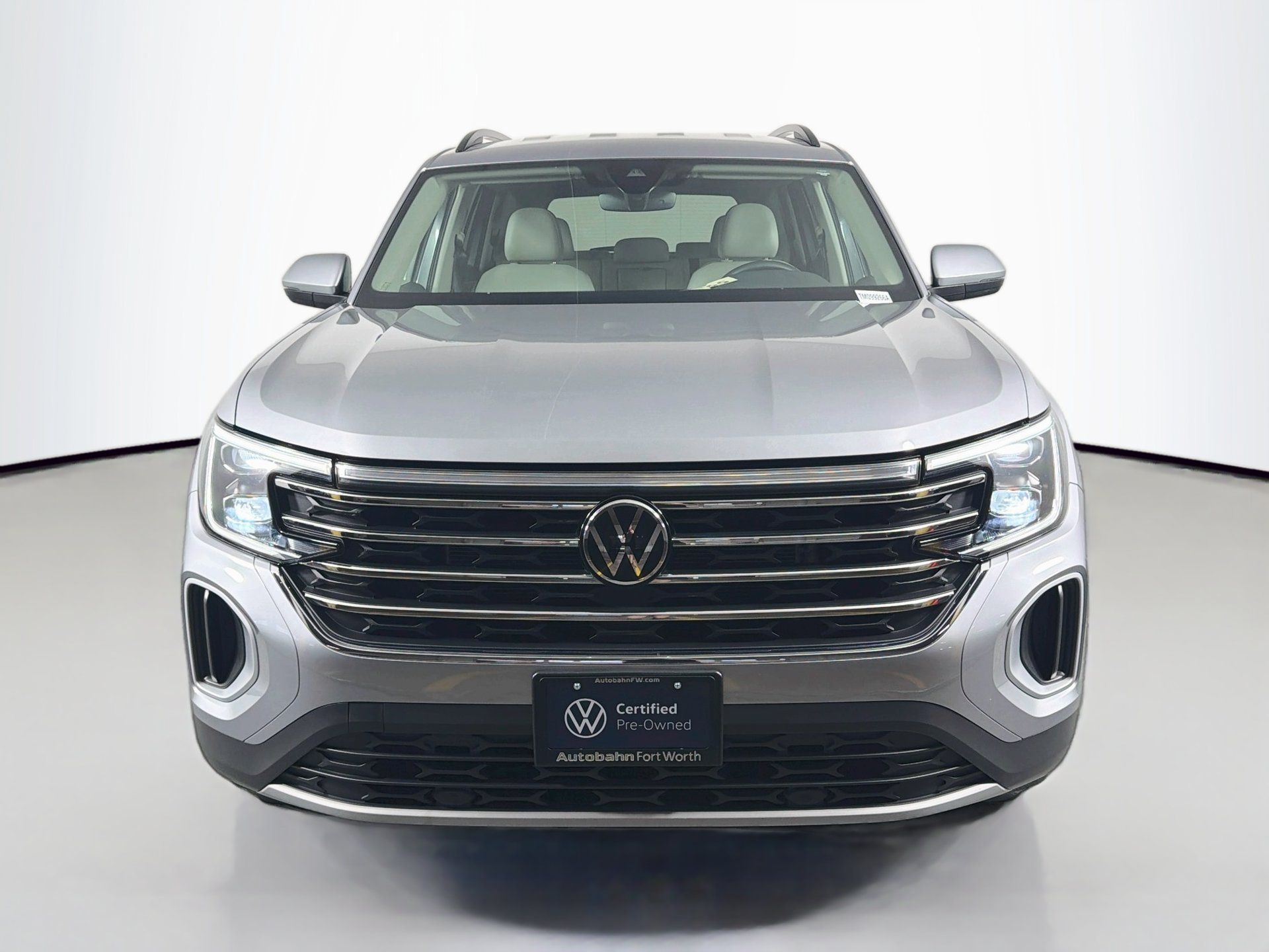 Certified 2024 Volkswagen Atlas SE FWD image 2