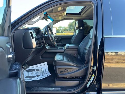 Used 2019 GMC Sierra 2500 Denali w/ Duramax Plus Package image 16