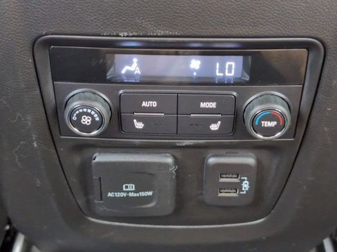 Certified 2023 Buick Enclave Avenir w/ Avenir Technology Package AWD/4WD image 28