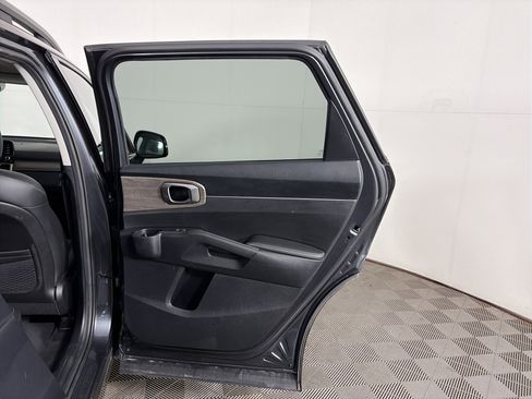 Certified 2022 Kia Sorento S w/ Panoramic Sunroof Package image 41