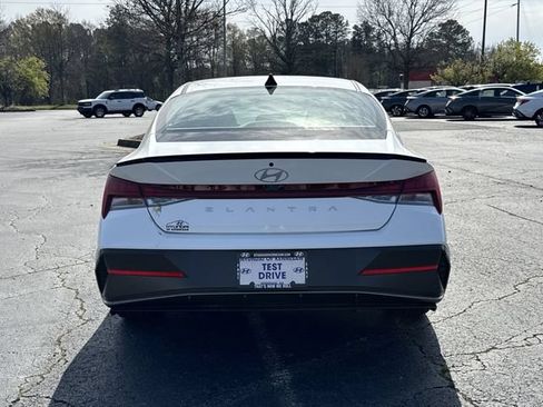 New 2026 Hyundai Elantra SEL Sport Premium FWD image 7