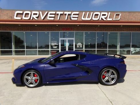 Used 2026 Chevrolet Corvette Stingray Preferred Cpe w/ Z51 Performance Package RWD image 9