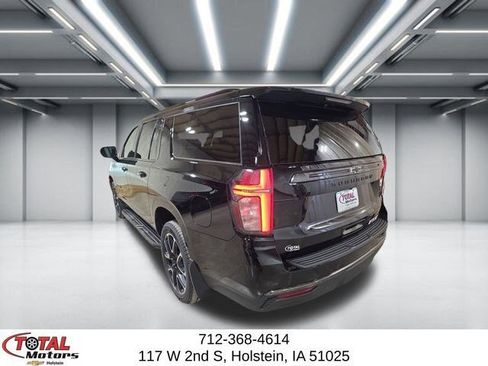 Used 2021 Chevrolet Suburban RST w/ Rear Media and Nav Package AWD/4WD image 6