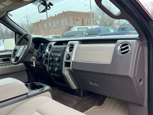 Used 2010 Ford F150 XLT image 21
