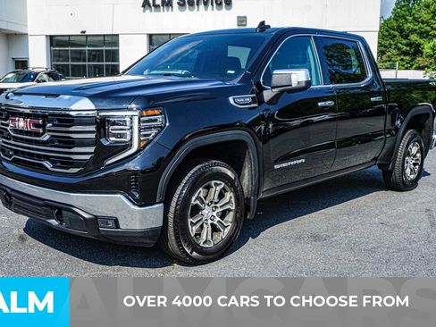 Used 2026 GMC Sierra 1500 SLT AWD/4WD image 2