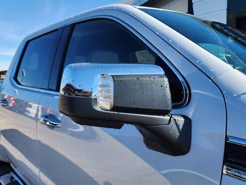 New 2026 GMC Sierra 1500 SLT w/ SLT Premium Plus Package image 12