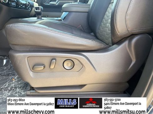 Used 2023 Chevrolet Silverado 1500 ZR2 w/ Technology Package AWD/4WD image 10