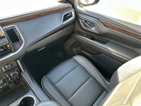 Used 2024 Chevrolet Tahoe Premier image 23