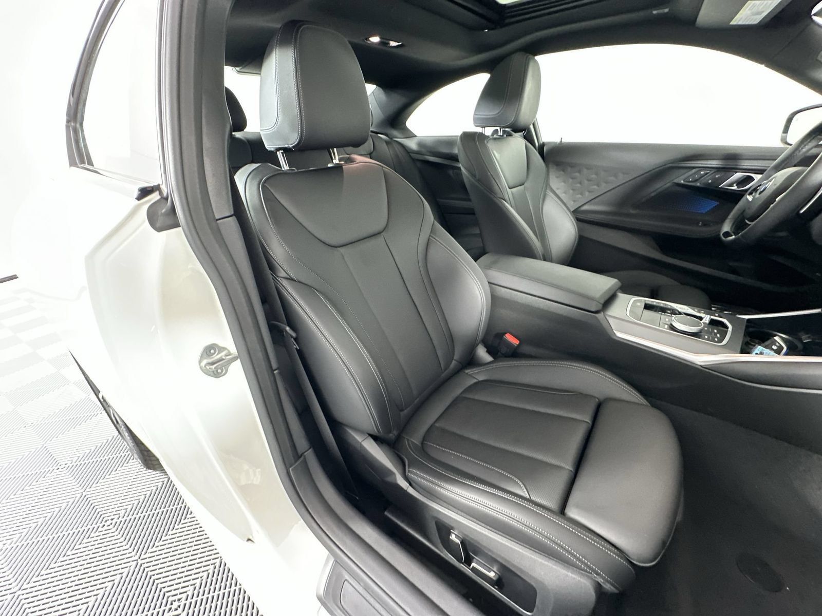 Used 2026 BMW 230i Coupe RWD image 26