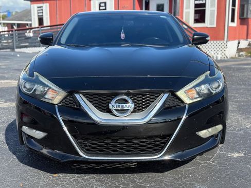 Used 2017 Nissan Maxima 3.5 SV image 2
