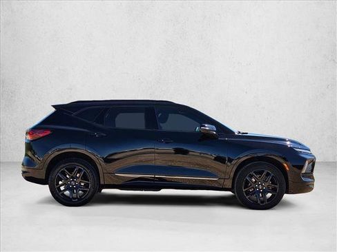 Used 2024 Chevrolet Blazer RS w/ Driver Confidence II Package FWD image 4