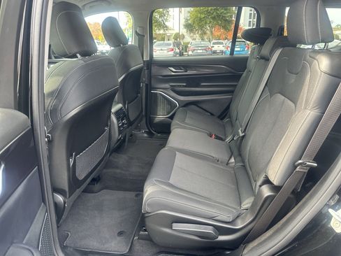 Used 2021 Jeep Grand Cherokee L Laredo w/ Luxury Tech Group I image 31