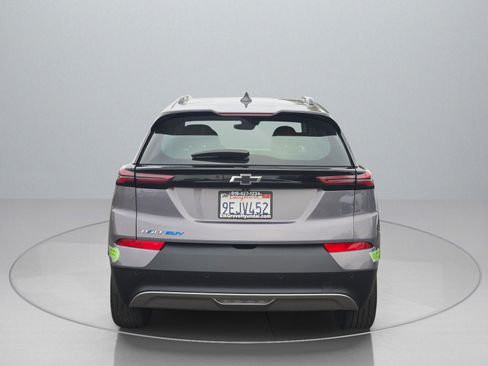 Used 2022 Chevrolet Bolt EUV Premier w/ Sun & Sound Package image 7