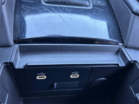 Used 2025 MAZDA MAZDA3 s Sport image 33