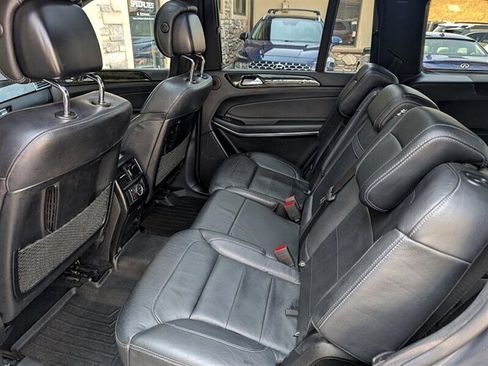 Used 2017 Mercedes-Benz GLS 550 4MATIC image 24