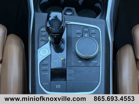 Used 2020 BMW 330i xDrive Sedan w/ Premium Package image 18