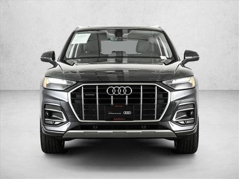 Certified 2023 Audi Q5 2.0T Premium w/ Convenience Package AWD/4WD image 2