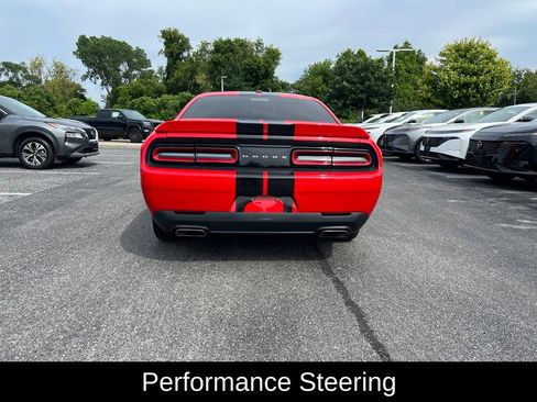 Used 2016 Dodge Challenger R/T w/ Driver Convenience Group RWD image 13