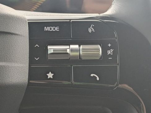 New 2027 Kia Carnival EX FWD image 28