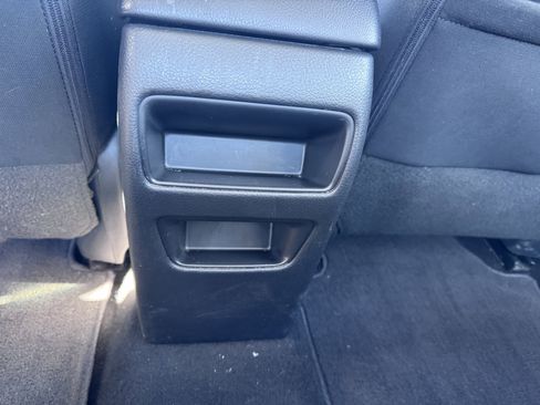 Used 2019 Nissan Sentra S image 37