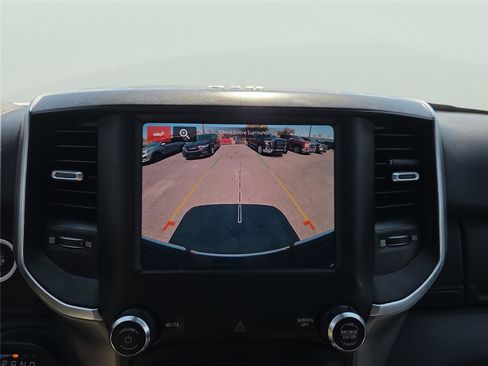 Used 2024 RAM 2500 Big Horn image 25