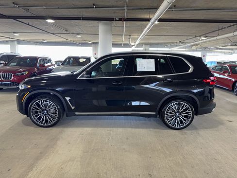 Certified 2025 BMW X5 sDrive40i w/ Climate Comfort Package image 5
