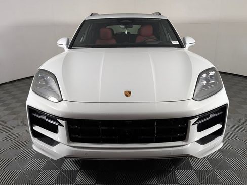 New 2026 Porsche Cayenne GTS AWD/4WD image 10