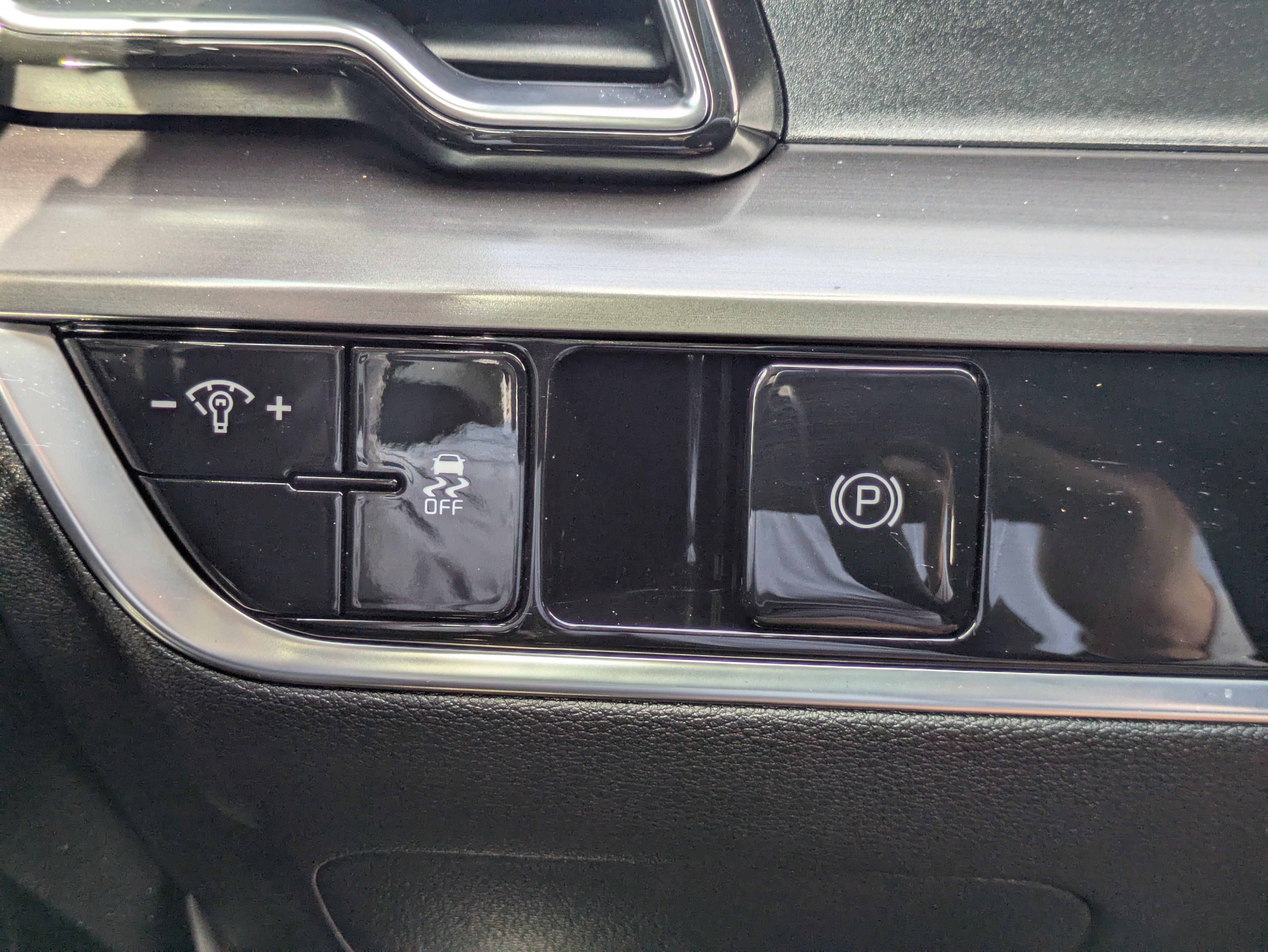 Used 2023 Kia Sportage EX FWD image 36