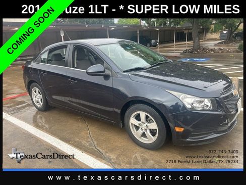 Used 2014 Chevrolet Cruze LT FWD image 1