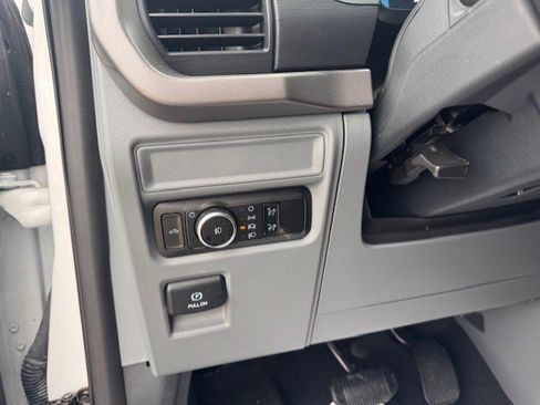 Certified 2024 Ford F150 XLT w/ Mobile Office Package image 15