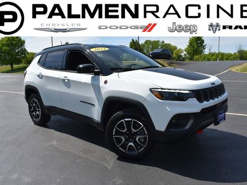 Certified 2024 Jeep Compass Trailhawk w/ Trailhawk Elite Group AWD/4WD image 1