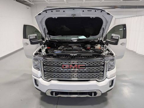 Used 2023 GMC Sierra 3500 Denali w/ Denali Ultimate Package image 12