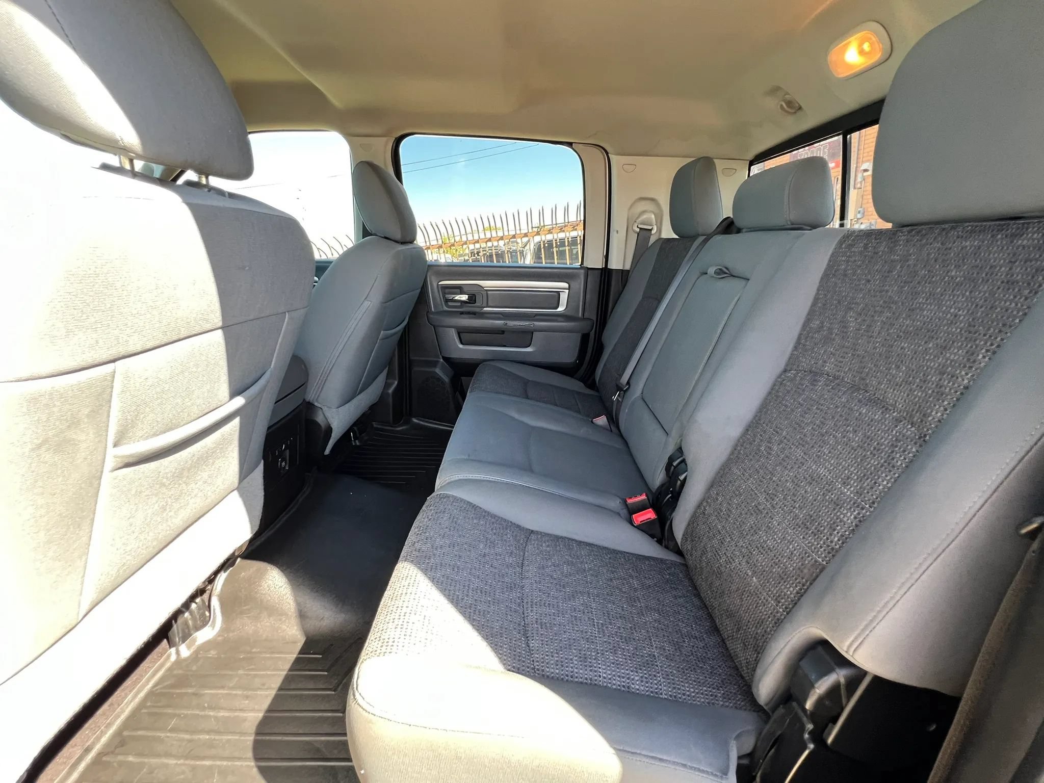 Used 2018 RAM 2500 Big Horn AWD/4WD image 23