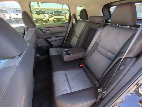 Certified 2024 Nissan Rogue SV image 14