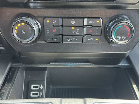 Used 2018 Ford F150 XLT w/ Equipment Group 302A Luxury RWD image 27