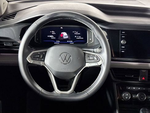 Certified 2023 Volkswagen Taos SEL AWD/4WD image 13