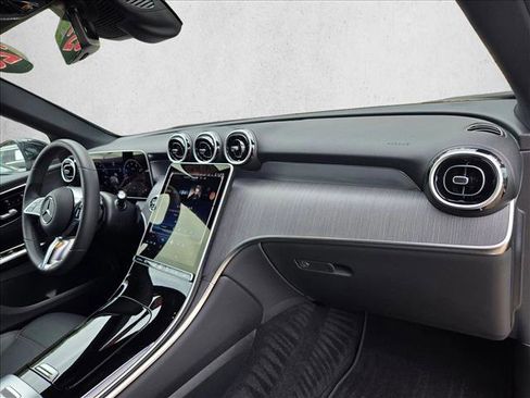 Certified 2026 Mercedes-Benz GLC 300 image 22