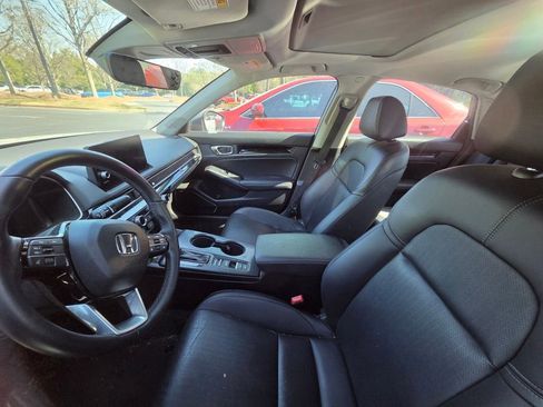 Used 2024 Honda Civic Touring image 11